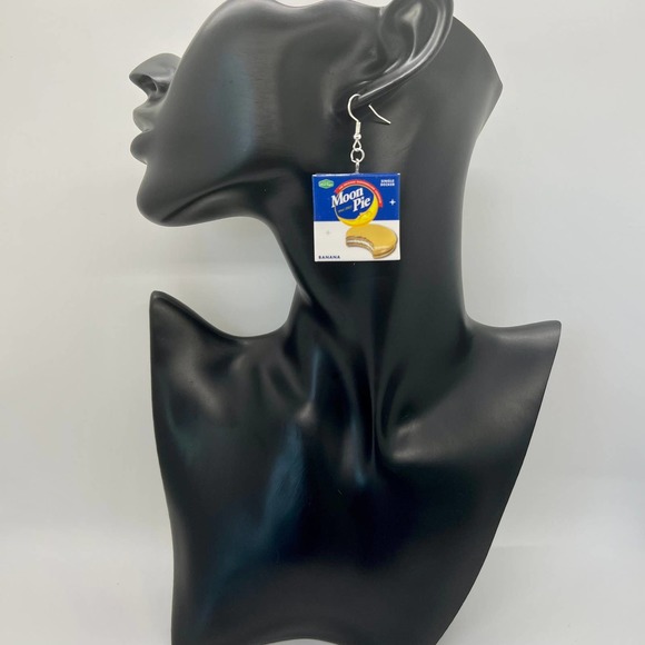 Moon Pie Earrings - Snack Cake Boxes - Mini Brands Earrings - Food Earrings - Picture 8 of 10